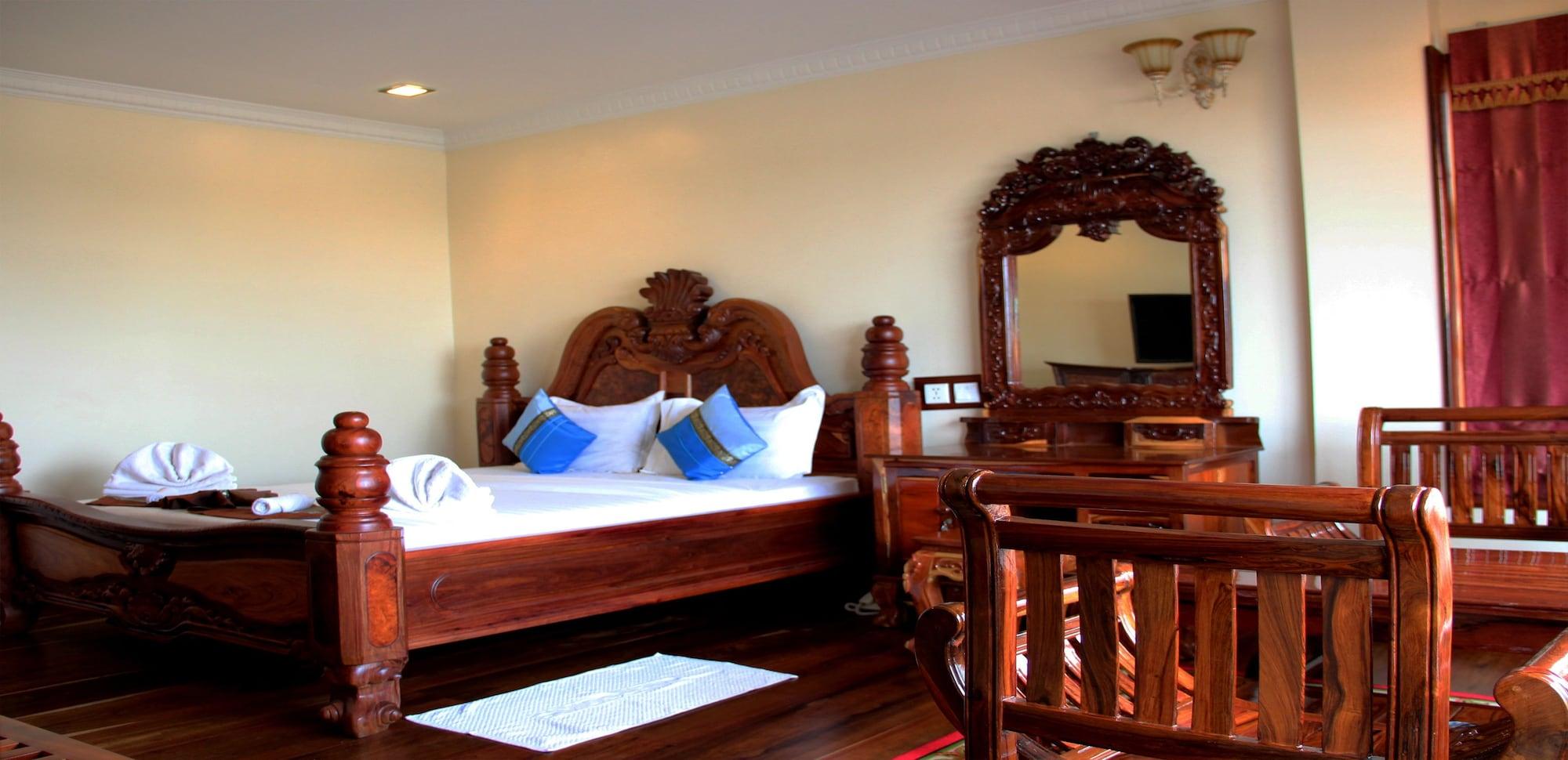 Seng Hout Hotel Μπατταμπάνγκ Εξωτερικό φωτογραφία