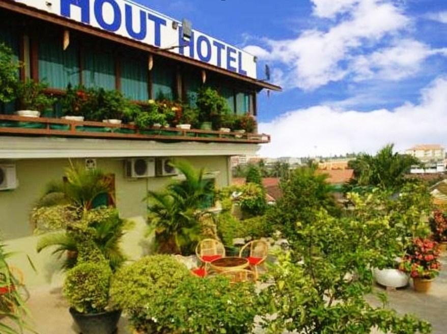 Seng Hout Hotel Μπατταμπάνγκ Εξωτερικό φωτογραφία