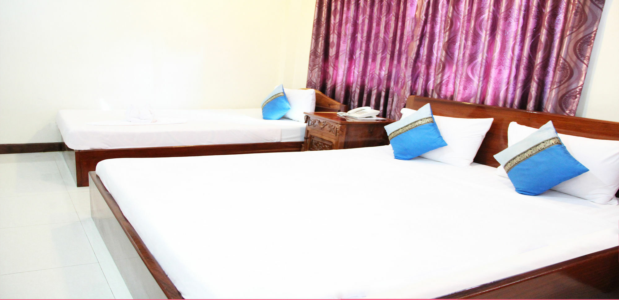 Seng Hout Hotel Μπατταμπάνγκ Εξωτερικό φωτογραφία